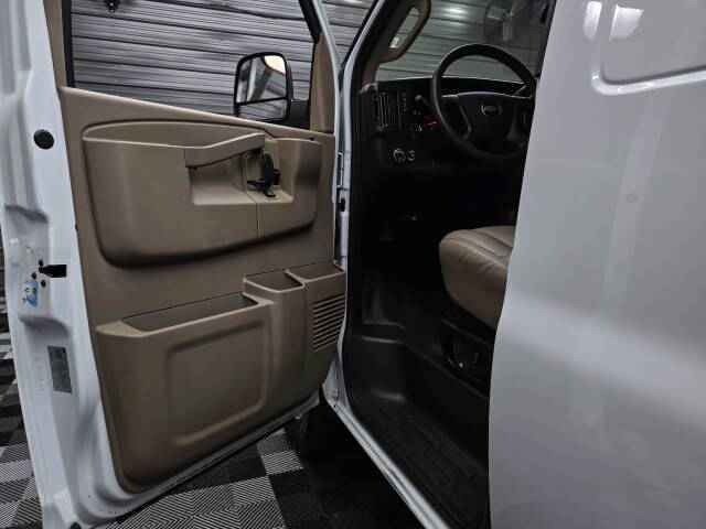 2020 Chevrolet Express 2500