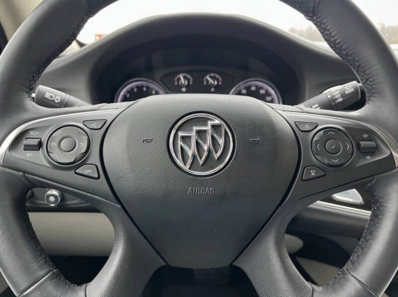 2018 Buick Enclave Essence