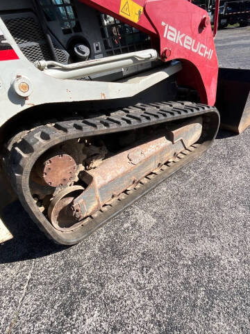 2017 Takeuchi TL8 Skid steer
