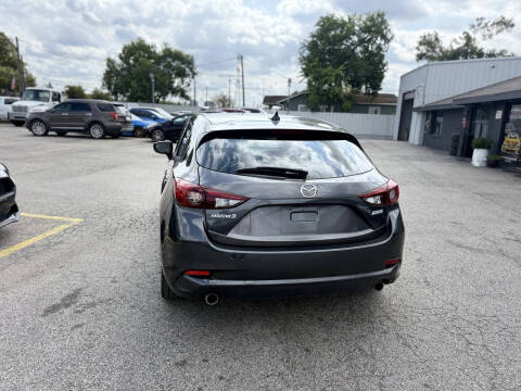 2018 Mazda MAZDA3 Touring