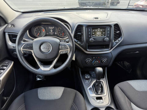 2018 Jeep Cherokee Latitude