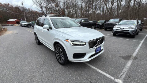 2020 Volvo XC90 T6 Momentum 6-Passenger