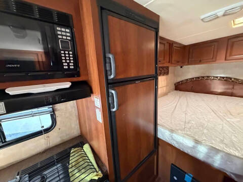 2013 Ford E-Series E-350 SD
