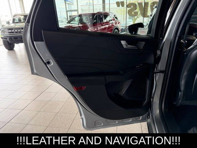 2023 Ford Escape ST-Line Select