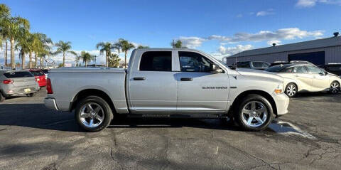 2012 RAM 1500 ST