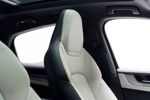 2024 Porsche Cayenne Coupe