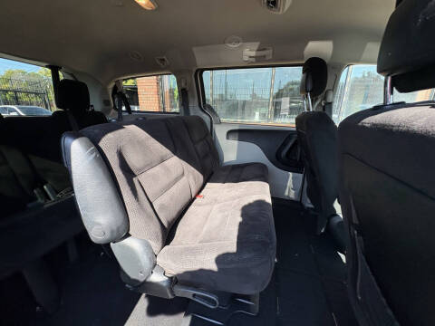 2014 Dodge Grand Caravan SE