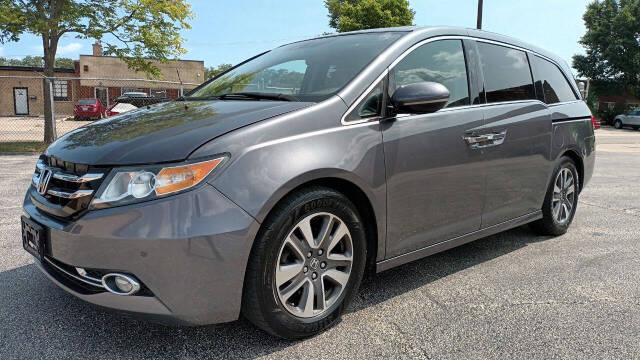 2014 Honda Odyssey for sale at Ideal Cars LLC in Skokie, IL