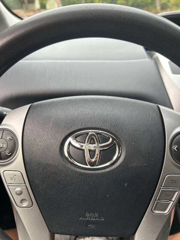 2017 Toyota Prius Three