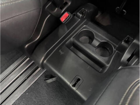 2017 Toyota Sienna SE Premium 8-Passenger