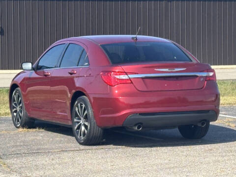 2013 Chrysler 200 Limited