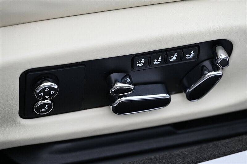 2020 Bentley Continental 43