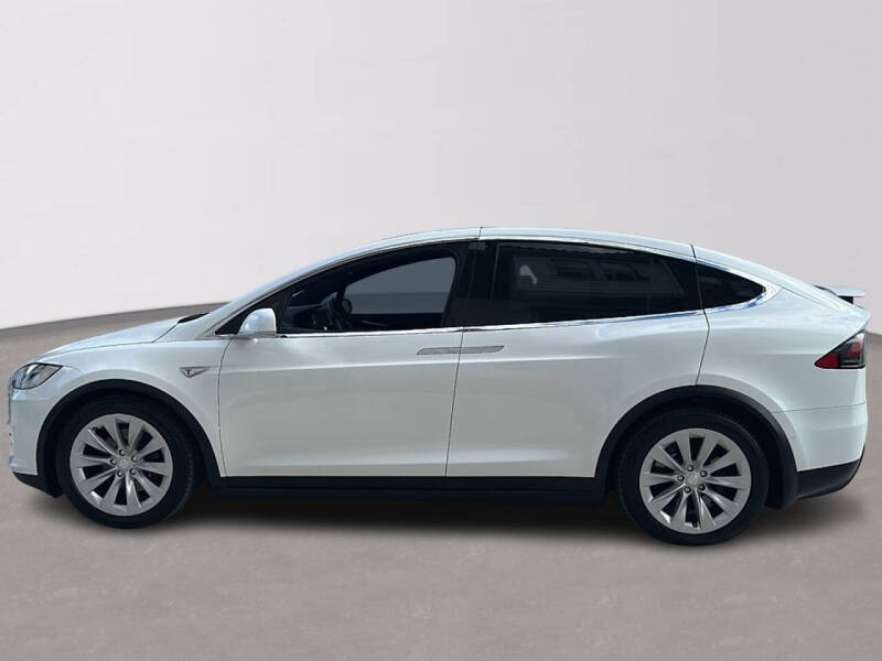 2016 Tesla Model X 75D