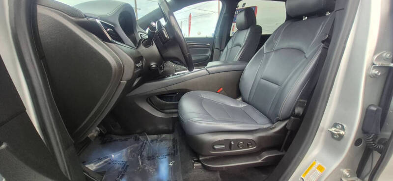 2022 Buick Enclave Premium