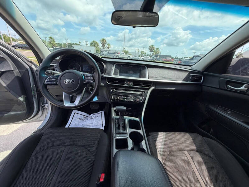 2020 Kia Optima LX