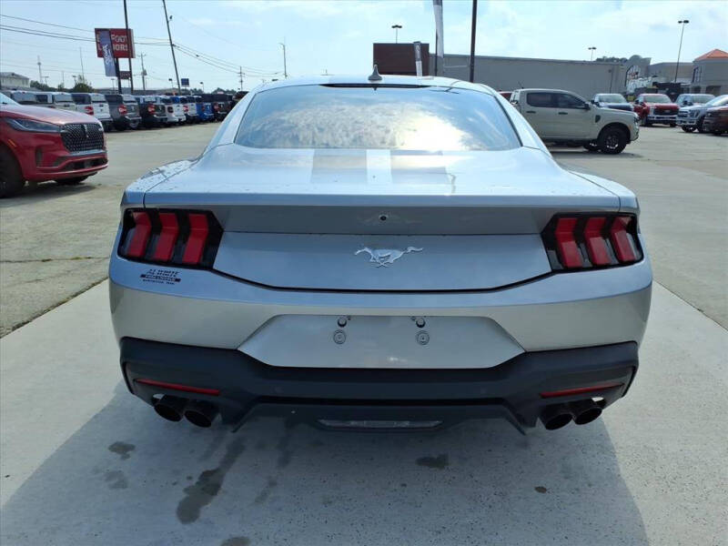 2025 Ford Mustang EcoBoost
