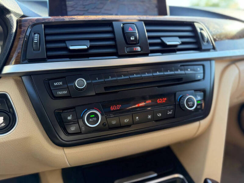 2013 BMW 3 Series 328i