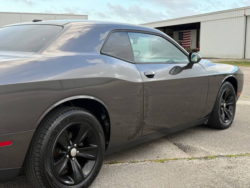2018 Dodge Challenger SXT