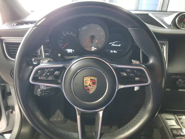 2017 Porsche Macan S