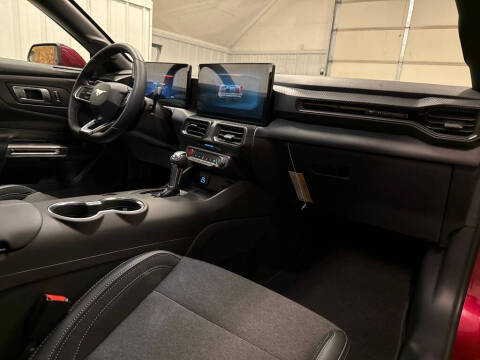 2025 Ford Mustang EcoBoost