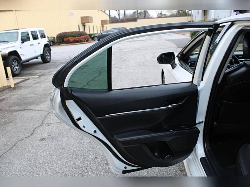 2020 Toyota Camry XSE