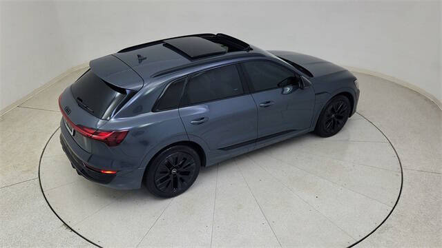 2024 Audi Q8 e-tron quattro Prestige