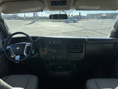 2016 Chevrolet Express LS 2500