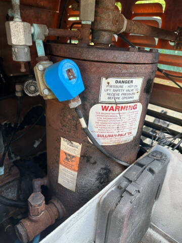 2013 SULLIVAN PALATEK Air Compresso D185PJD