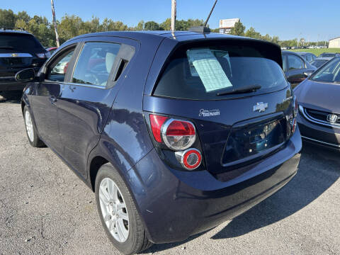 2016 Chevrolet Sonic LT Auto