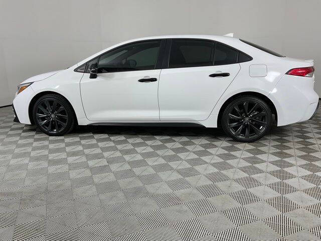 2025 Toyota Corolla SE