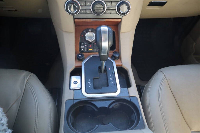 2011 Land Rover LR4