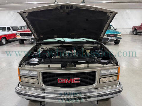 1999 GMC Suburban
