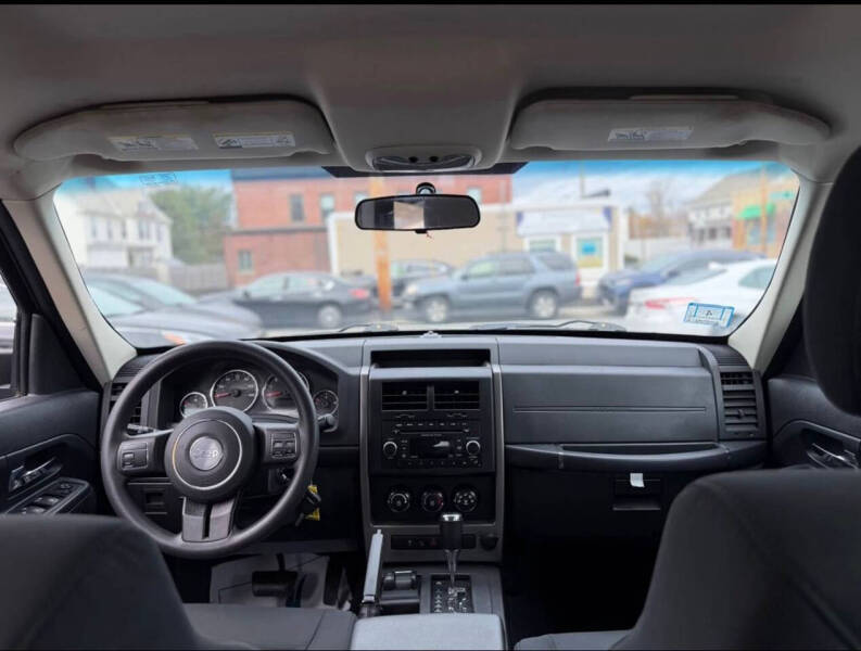 2012 Jeep Liberty Latitude