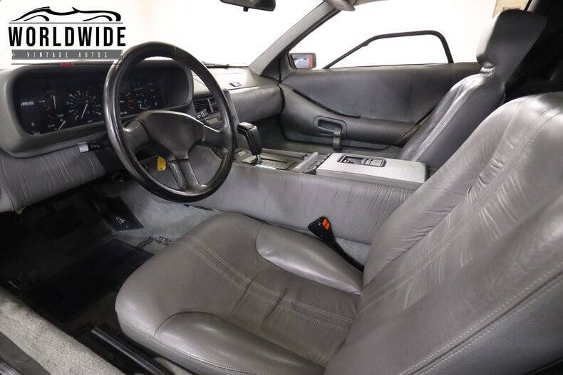 1981 DeLorean DMC-12