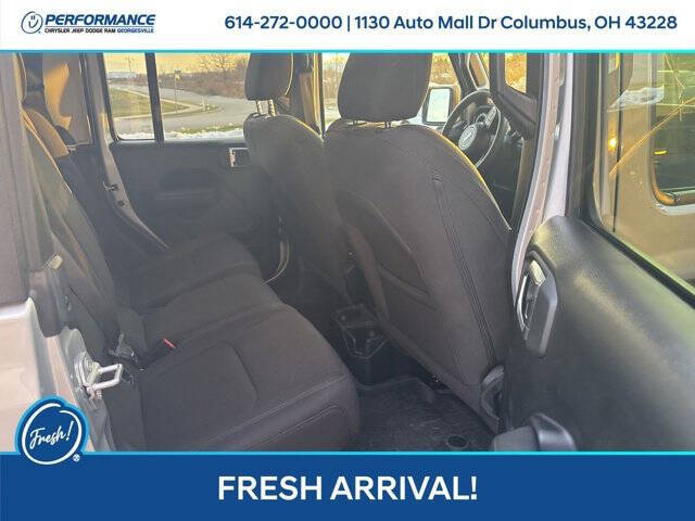 2023 Jeep Gladiator Willys