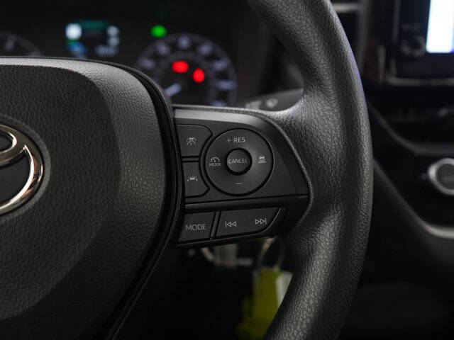 2025 Toyota Corolla Hybrid LE