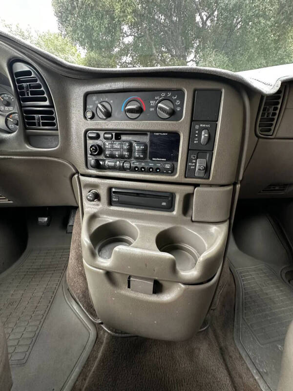 2000 Chevrolet Astro