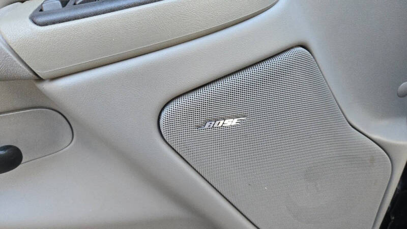2004 GMC Yukon SLT