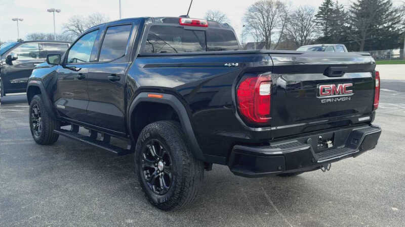 2023 GMC Canyon Elevation