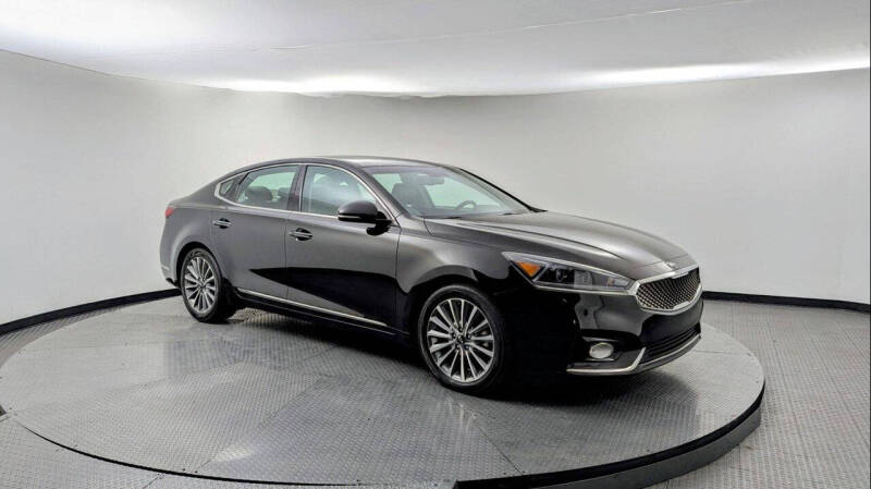 2019 Kia Cadenza Premium