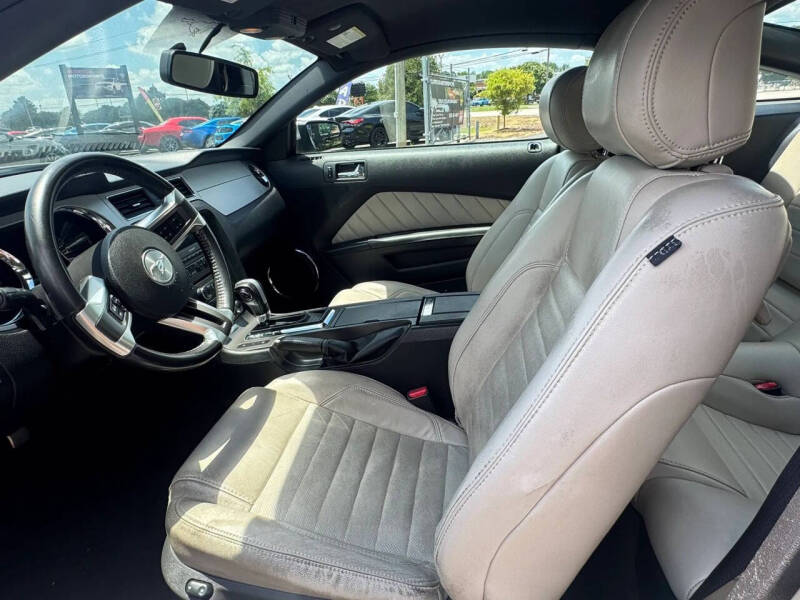 2014 Ford Mustang V6 Premium