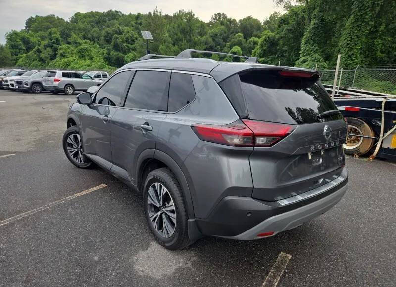 2021 Nissan Rogue SV