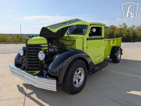 1945 Diamond T 509