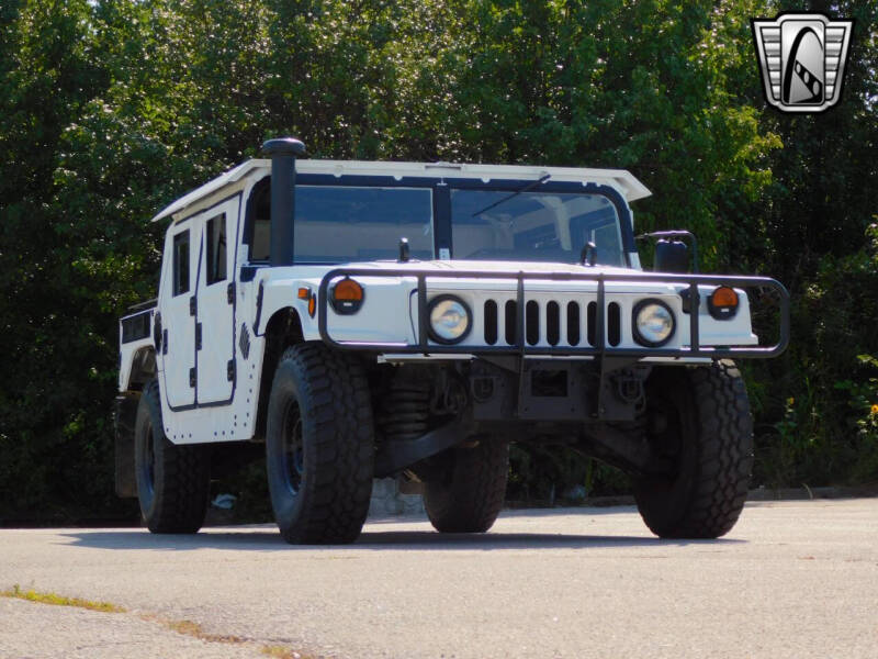2008 AM General Hummer