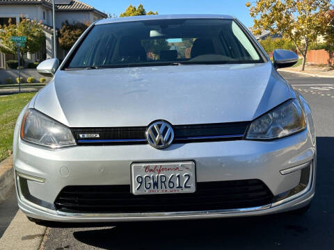 2015 Volkswagen e-Golf Limited Edition