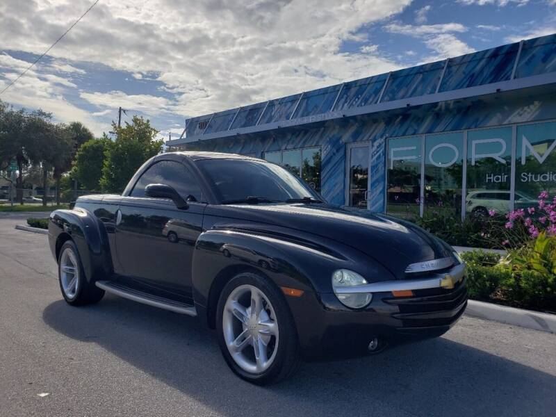 2004 Chevrolet SSR for sale at Choice Auto Brokers in Fort Lauderdale FL