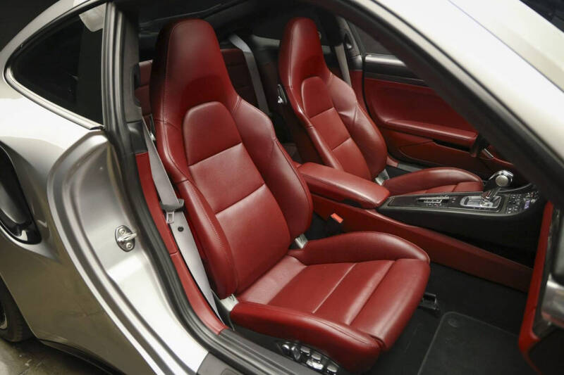 2017 Porsche 911 Turbo S