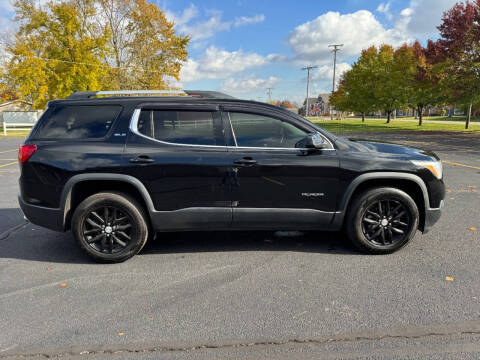 2017 GMC Acadia SLE-2