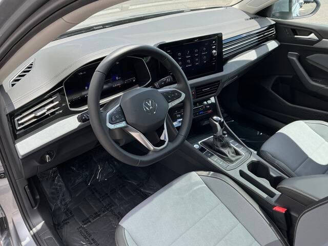 2025 Volkswagen Jetta SE