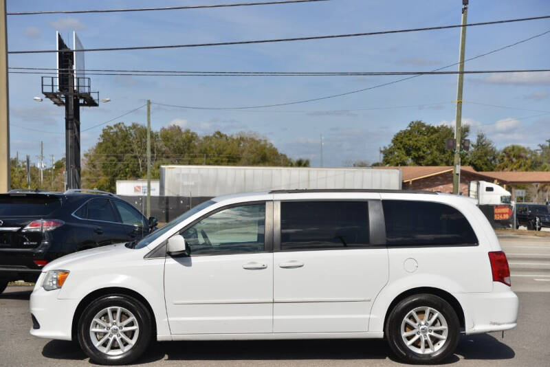 2015 Dodge Grand Caravan SXT Plus